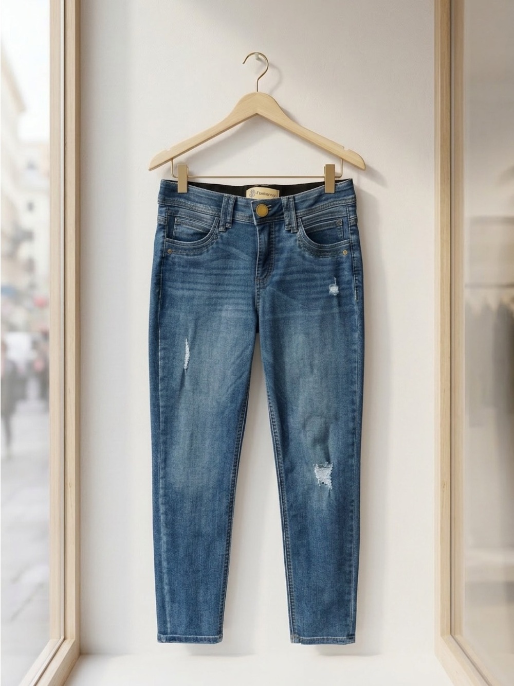 NWOT Democracy Distressed Blue Stretch Jeans